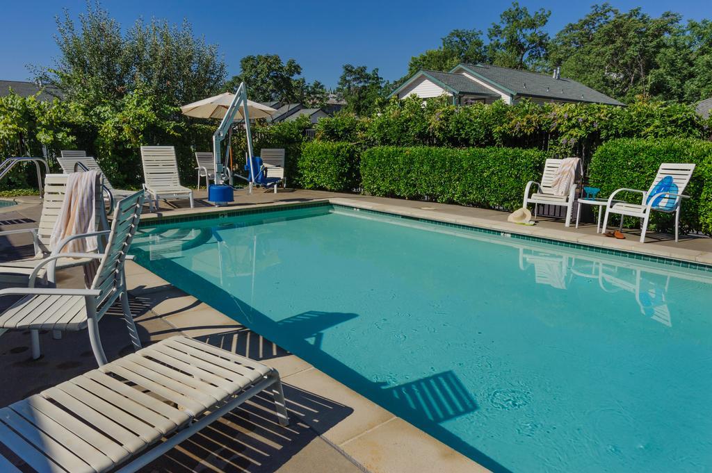 Grass Valley Courtyard Suites 외부 사진