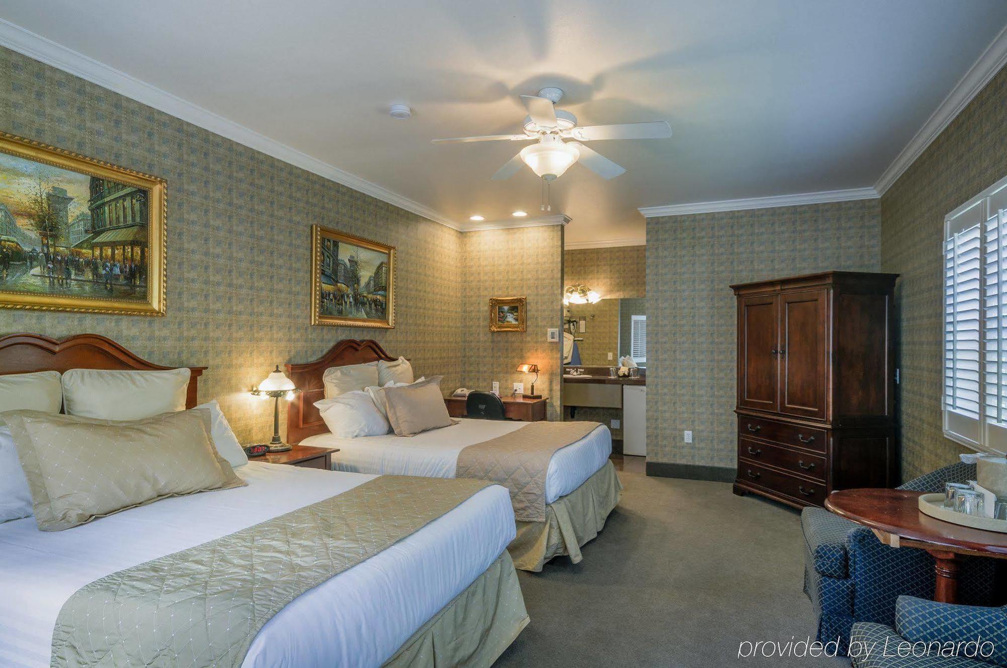 Grass Valley Courtyard Suites 외부 사진