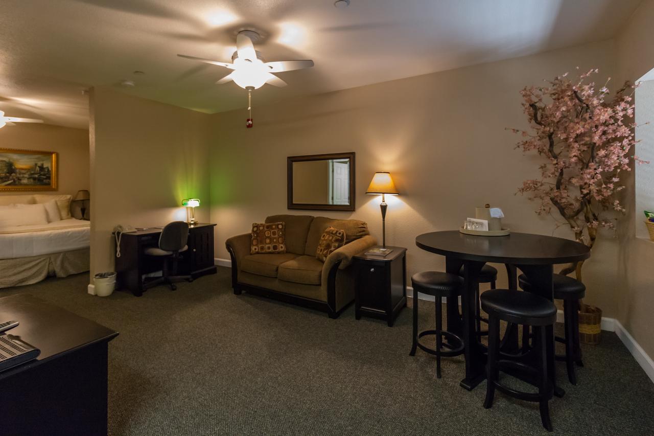 Grass Valley Courtyard Suites 외부 사진
