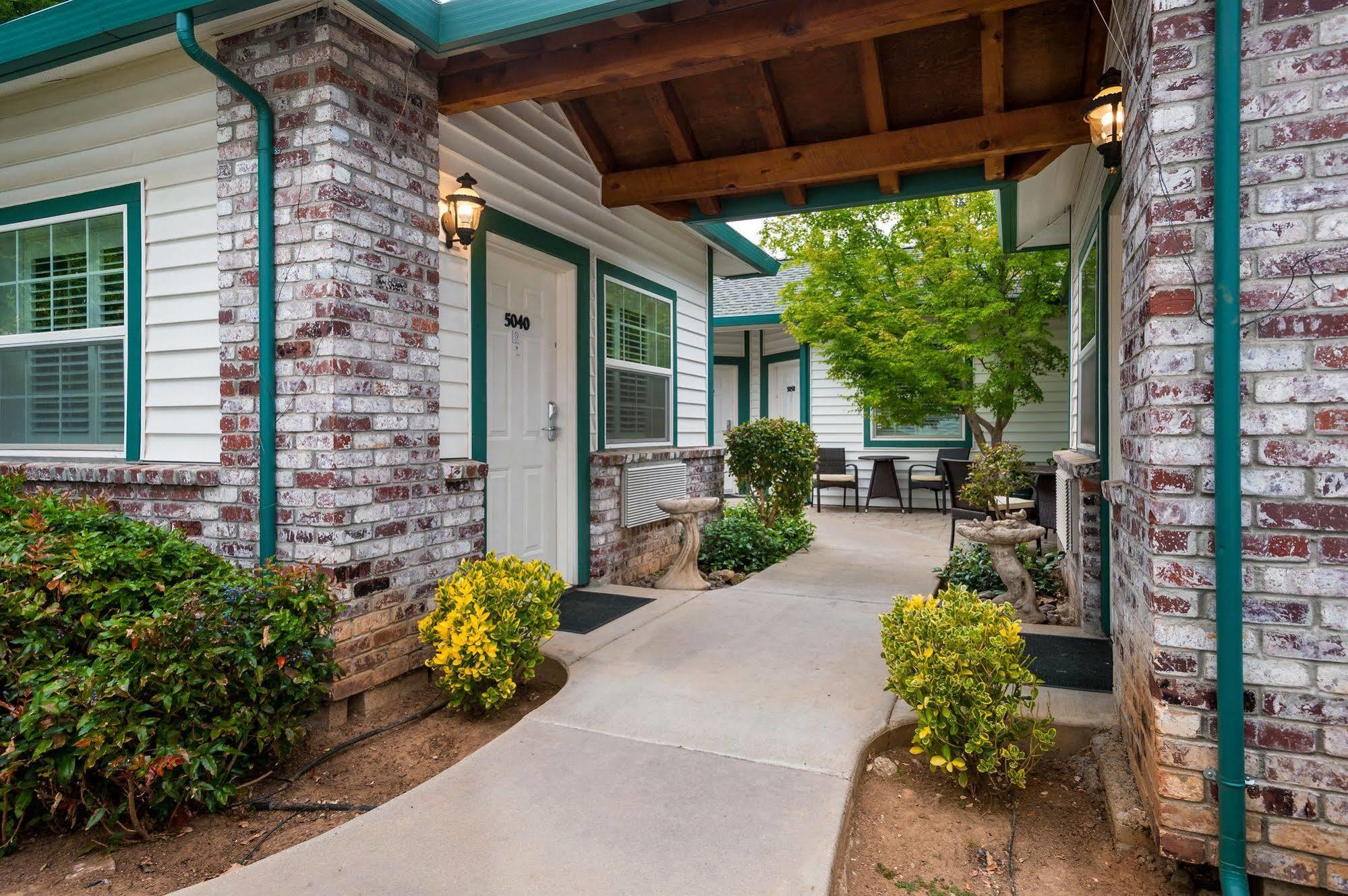 Grass Valley Courtyard Suites 외부 사진