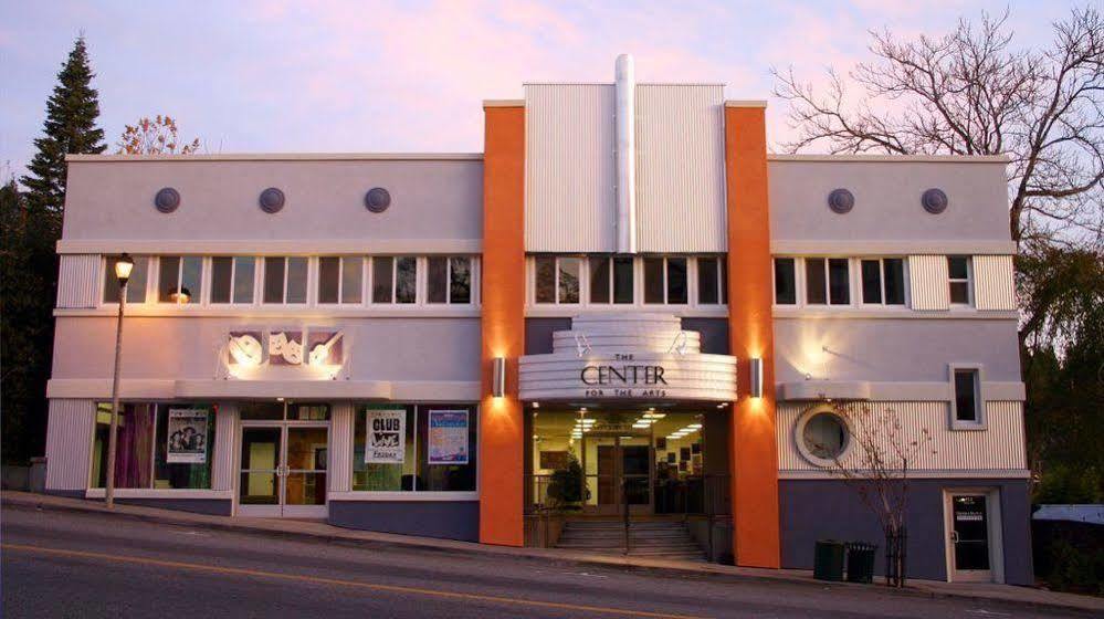 Grass Valley Courtyard Suites 외부 사진