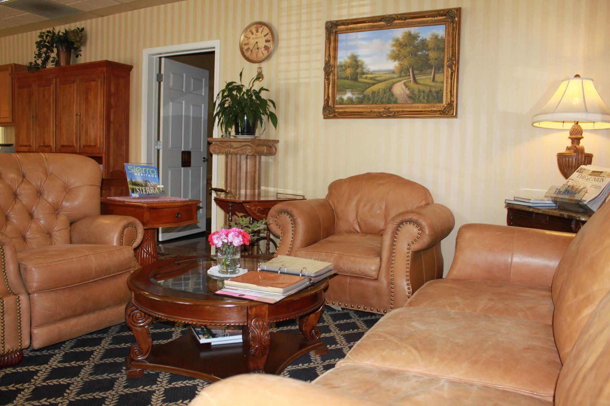 Grass Valley Courtyard Suites 외부 사진