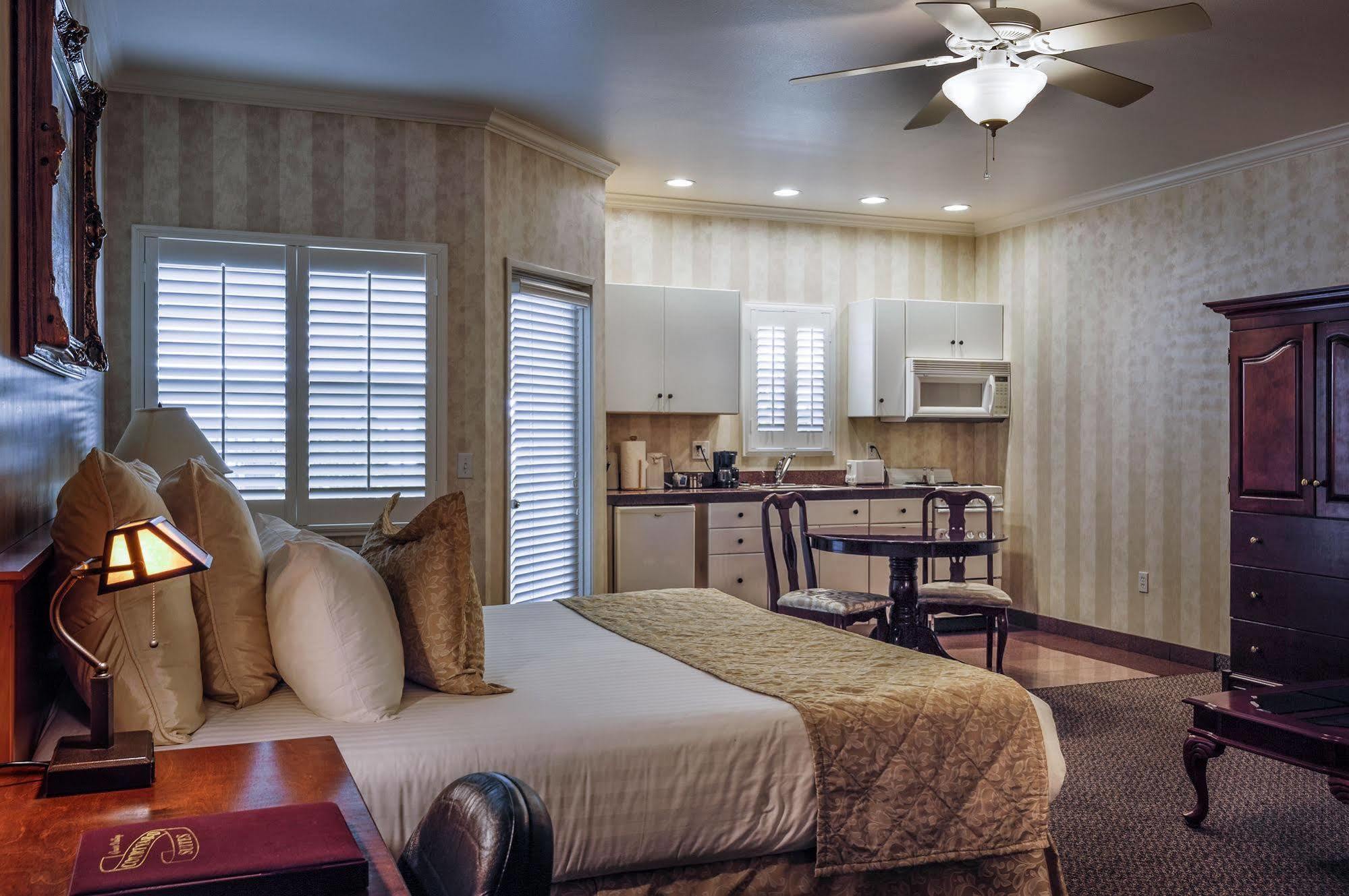 Grass Valley Courtyard Suites 외부 사진