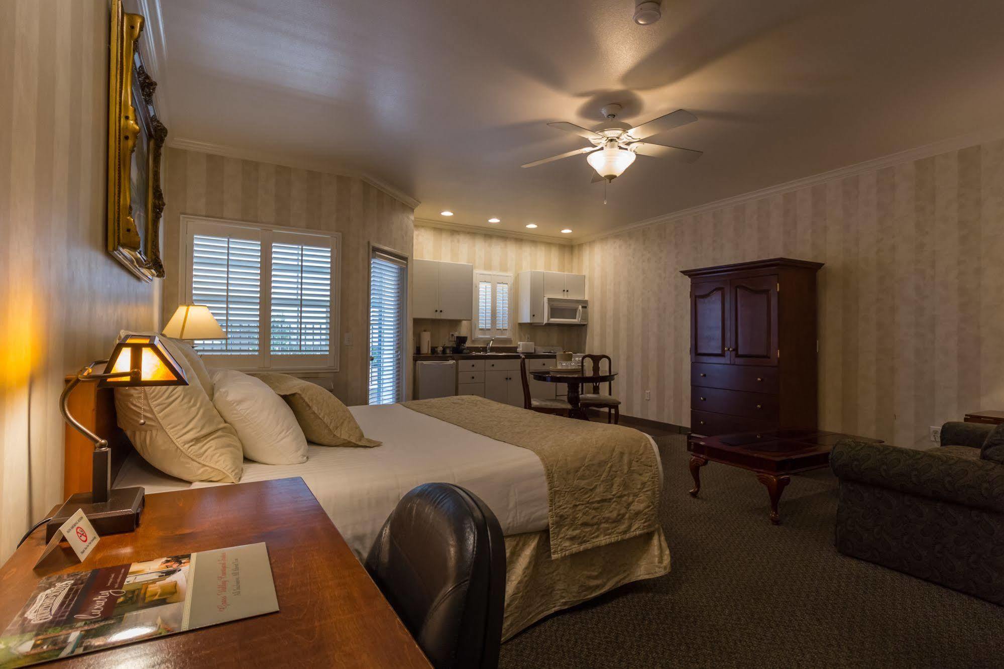 Grass Valley Courtyard Suites 외부 사진